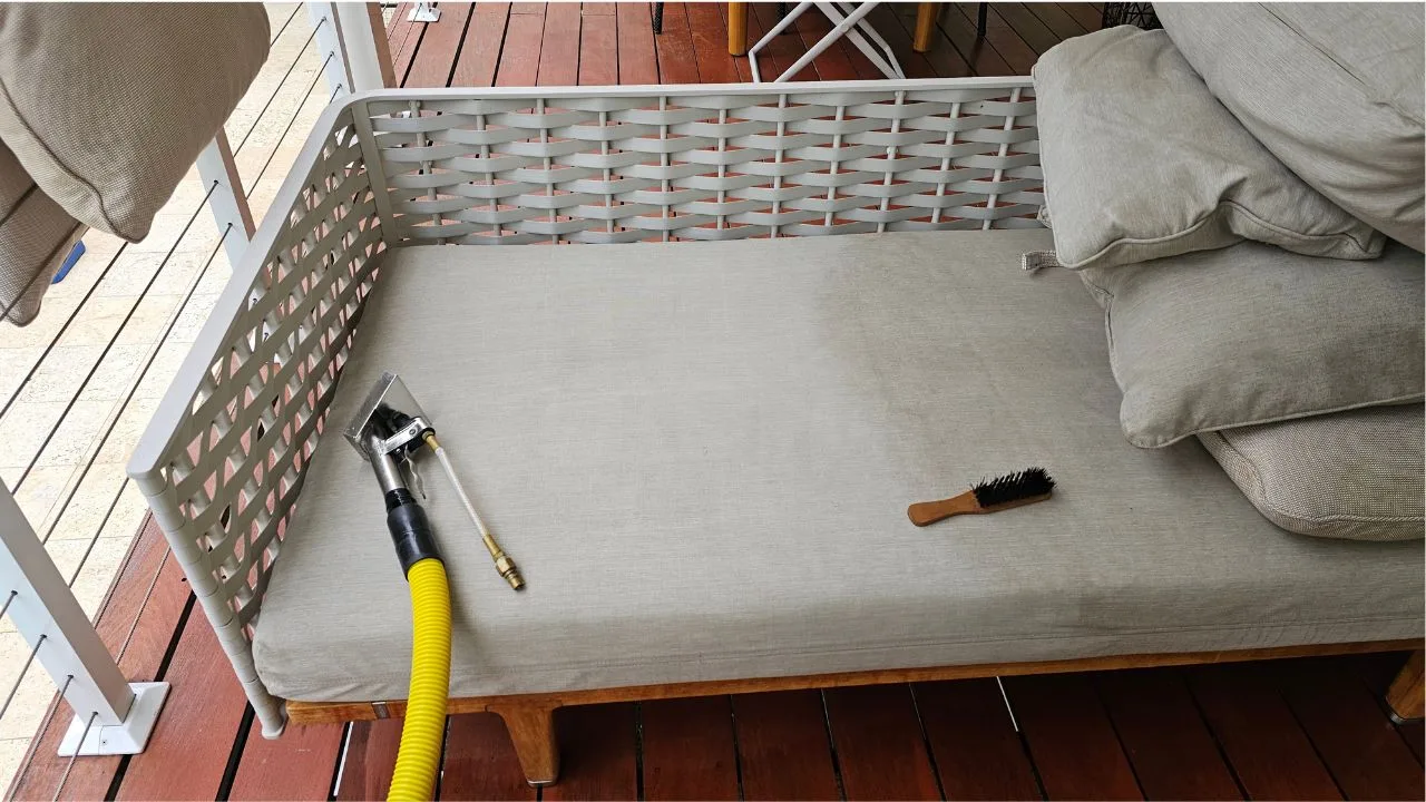 Patio Furniture Cleaning in Pinecrest